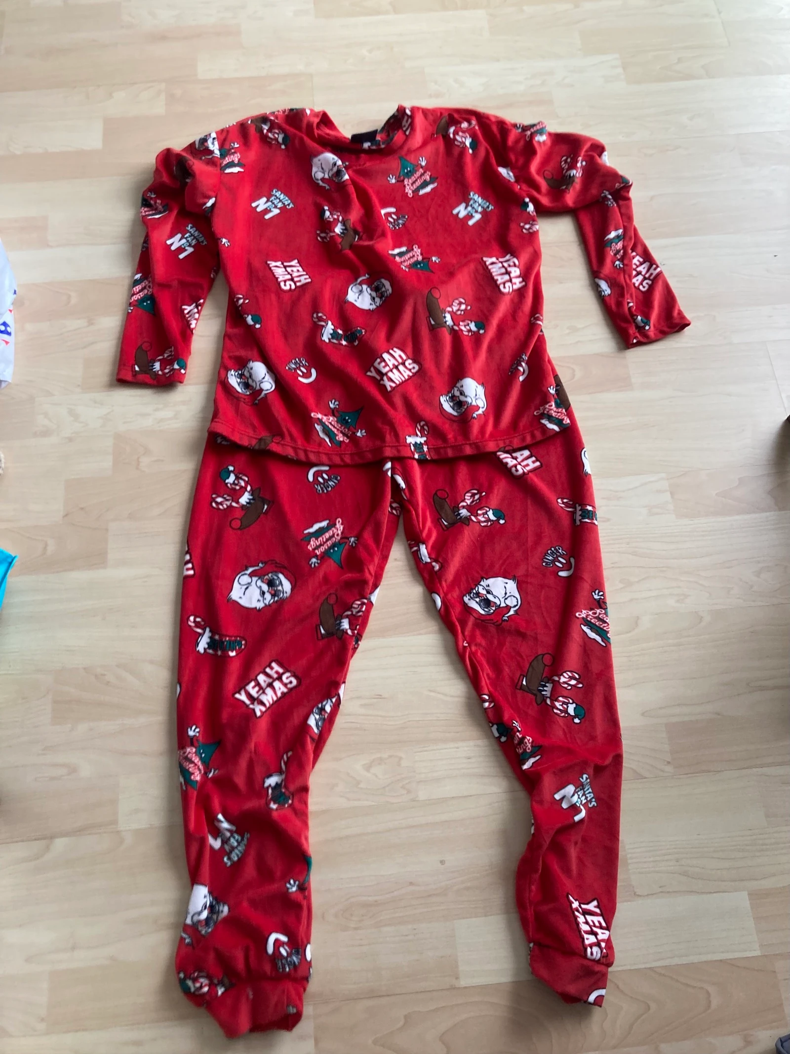 Pyjama en velours taille 38